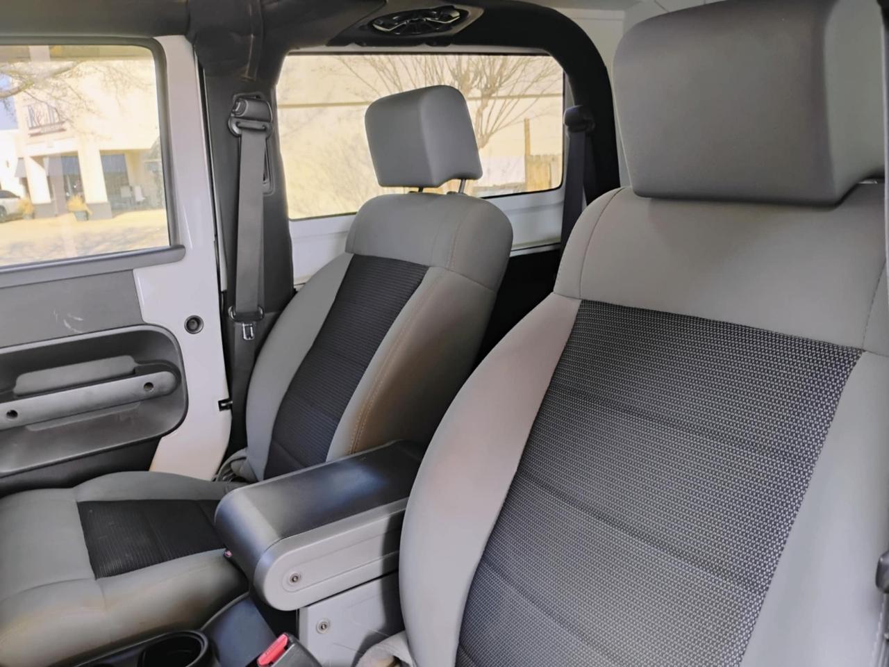 Jeep Wrangler 4WD 2dr Sport 2010