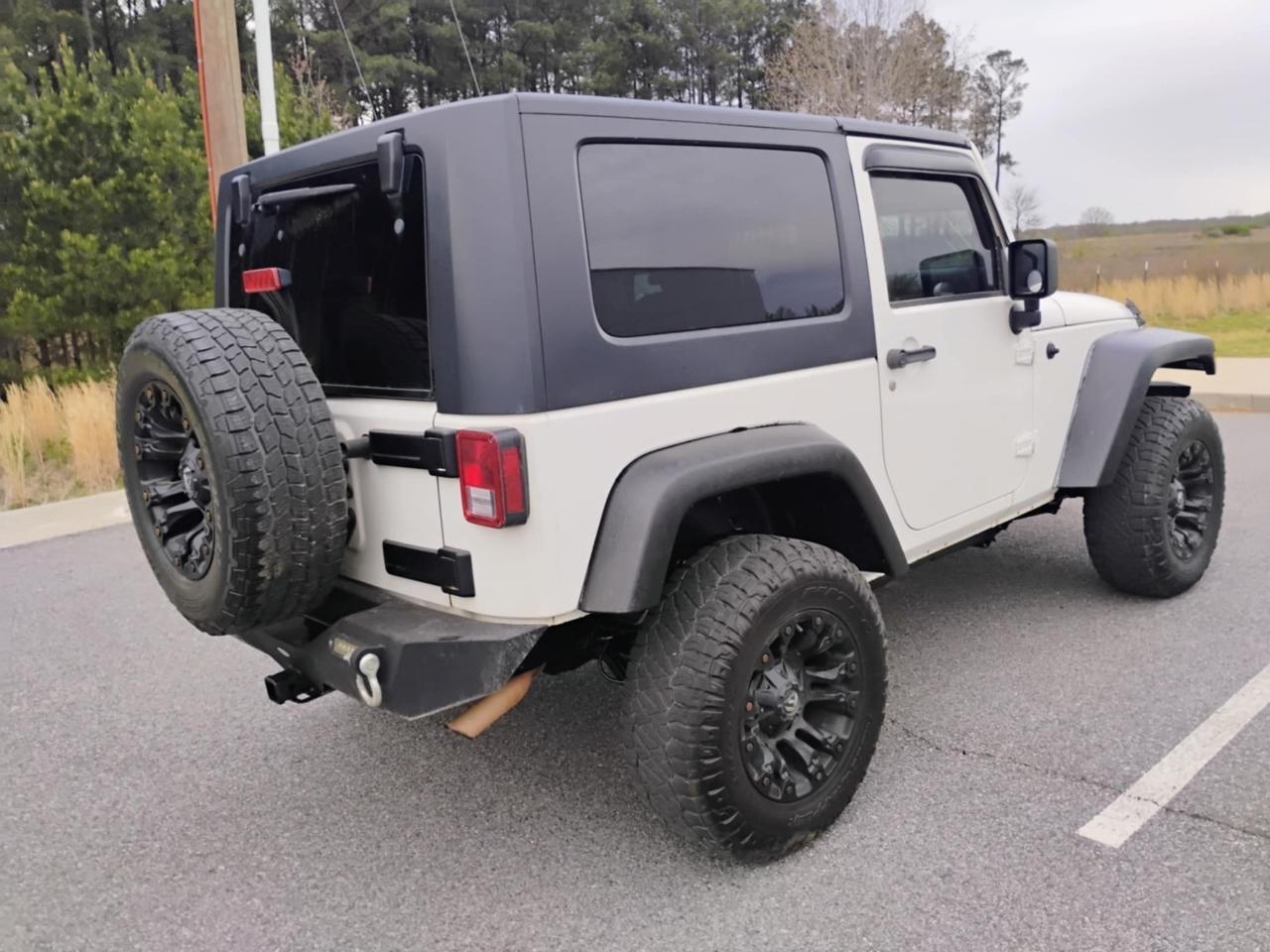 Jeep Wrangler 4WD 2dr Sport 2010