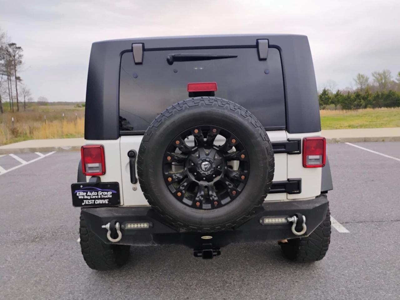 Jeep Wrangler 4WD 2dr Sport 2010