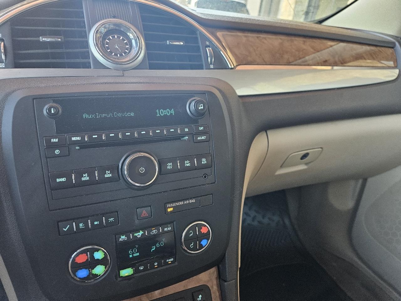 Buick Enclave FWD 4dr Leather 2012