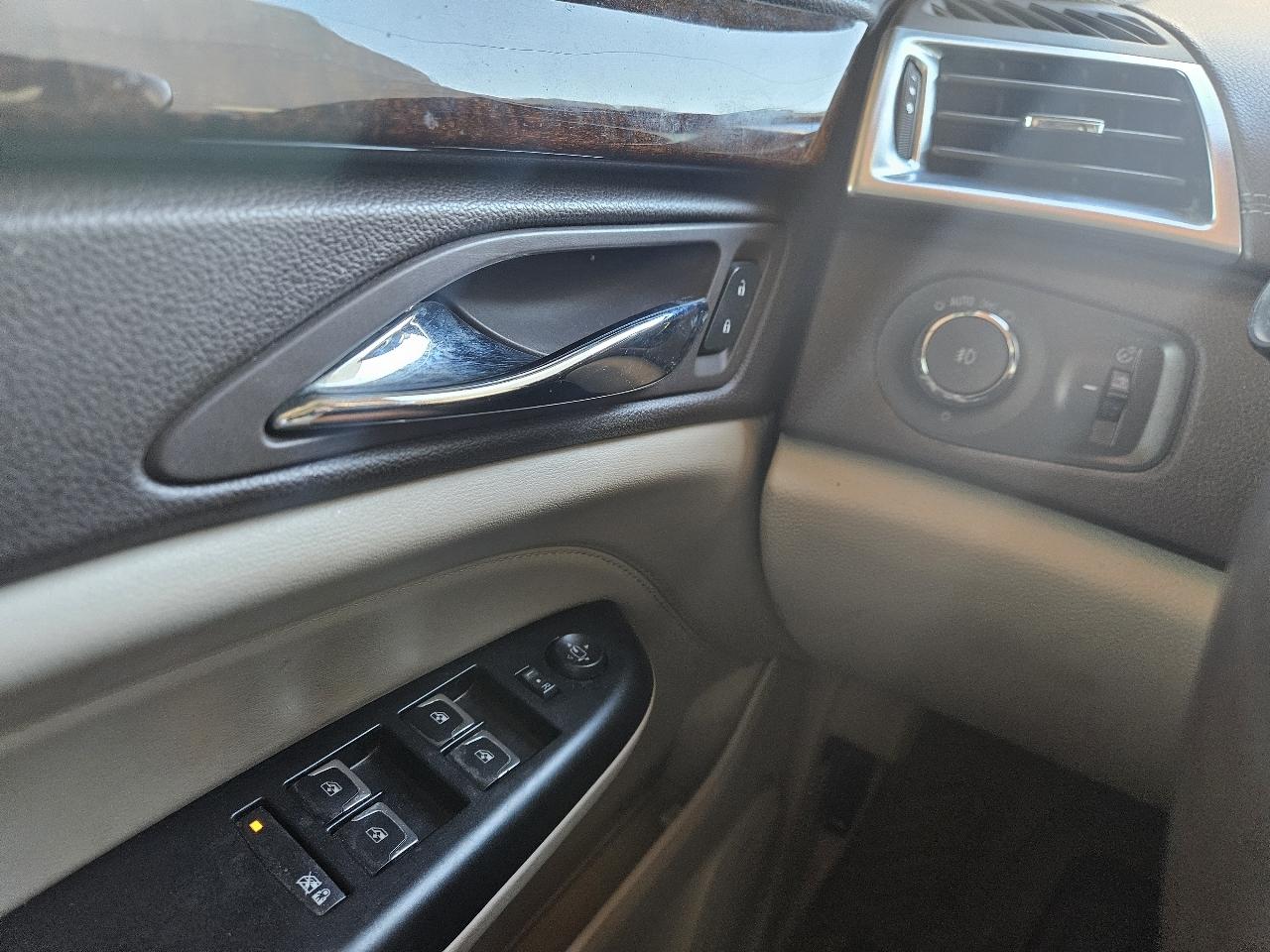 Cadillac SRX FWD 4dr Performance Collection 2015