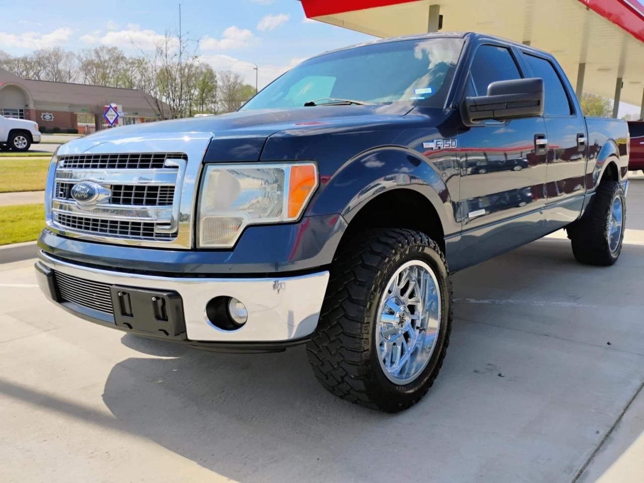 Ford F-150 SuperCrew 139" XLT 2013