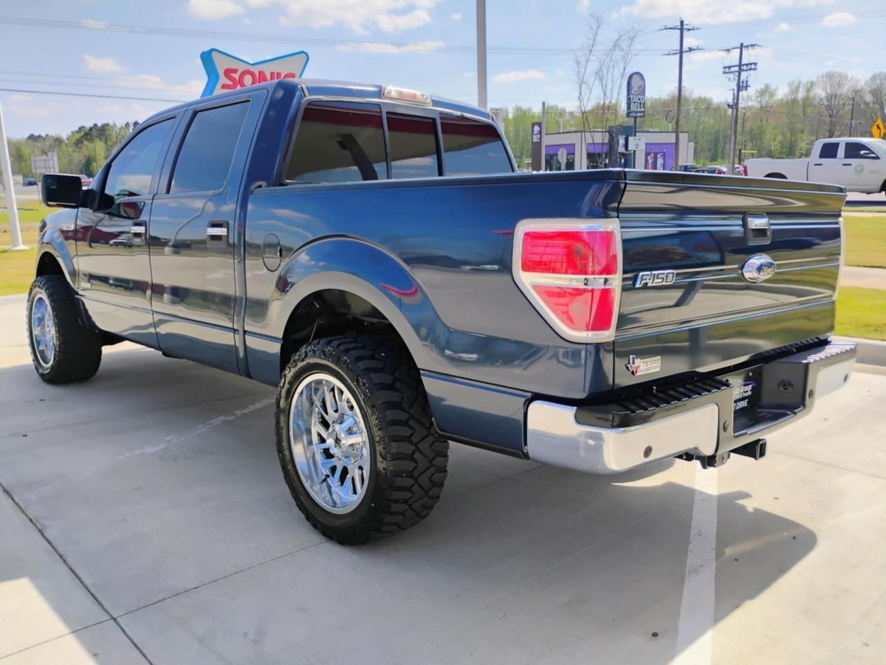 Ford F-150 SuperCrew 139" XLT 2013