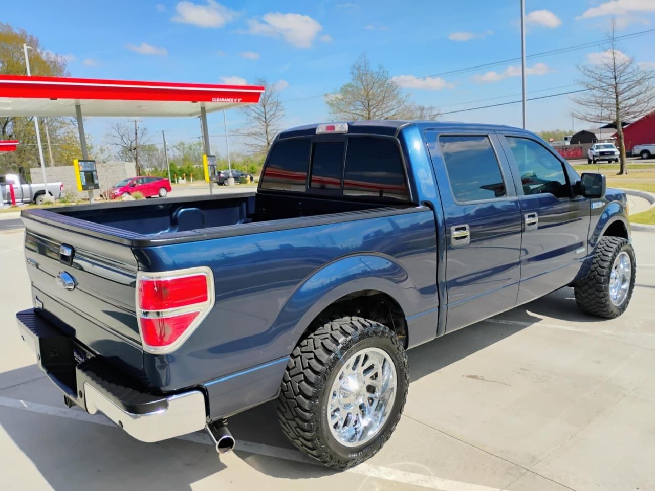 Ford F-150 SuperCrew 139" XLT 2013