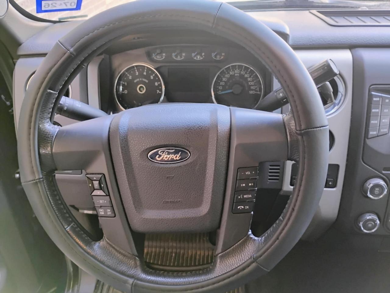 Ford F-150 SuperCrew 139" XLT 2013