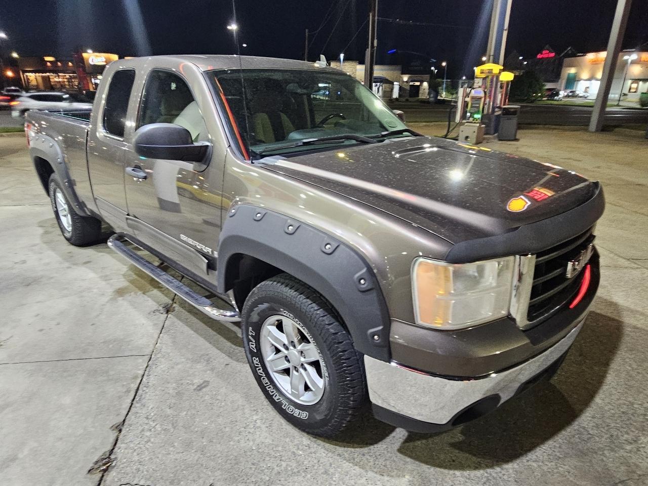 GMC Sierra 1500 4WD Ext Cab 143.5" SLE1 2007