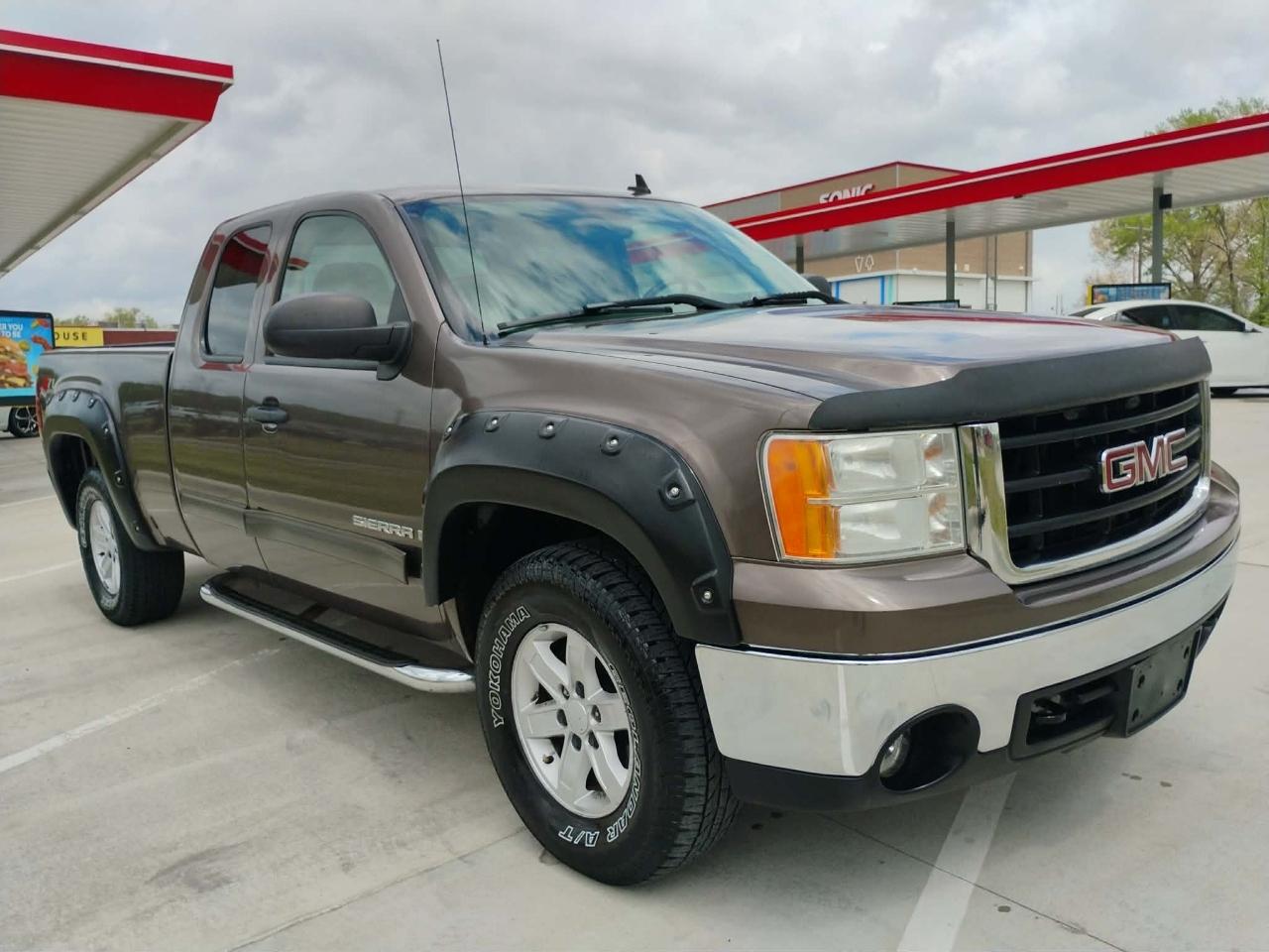 2007 GMC Sierra 1500 4WD Ext Cab 143.5" SLE1
