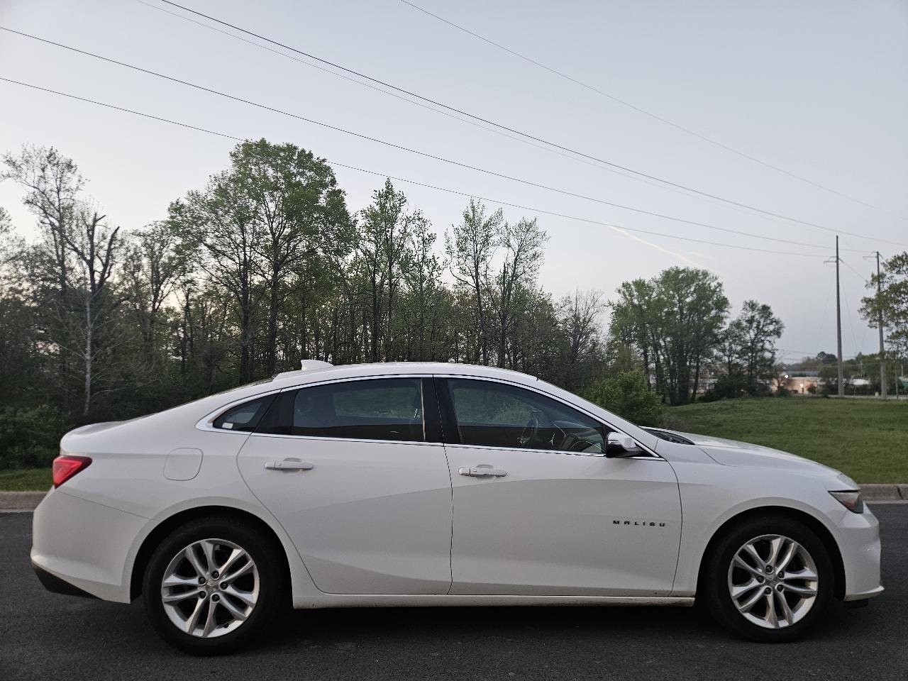 Chevrolet Malibu 4dr Sdn LT w/1LT 2016
