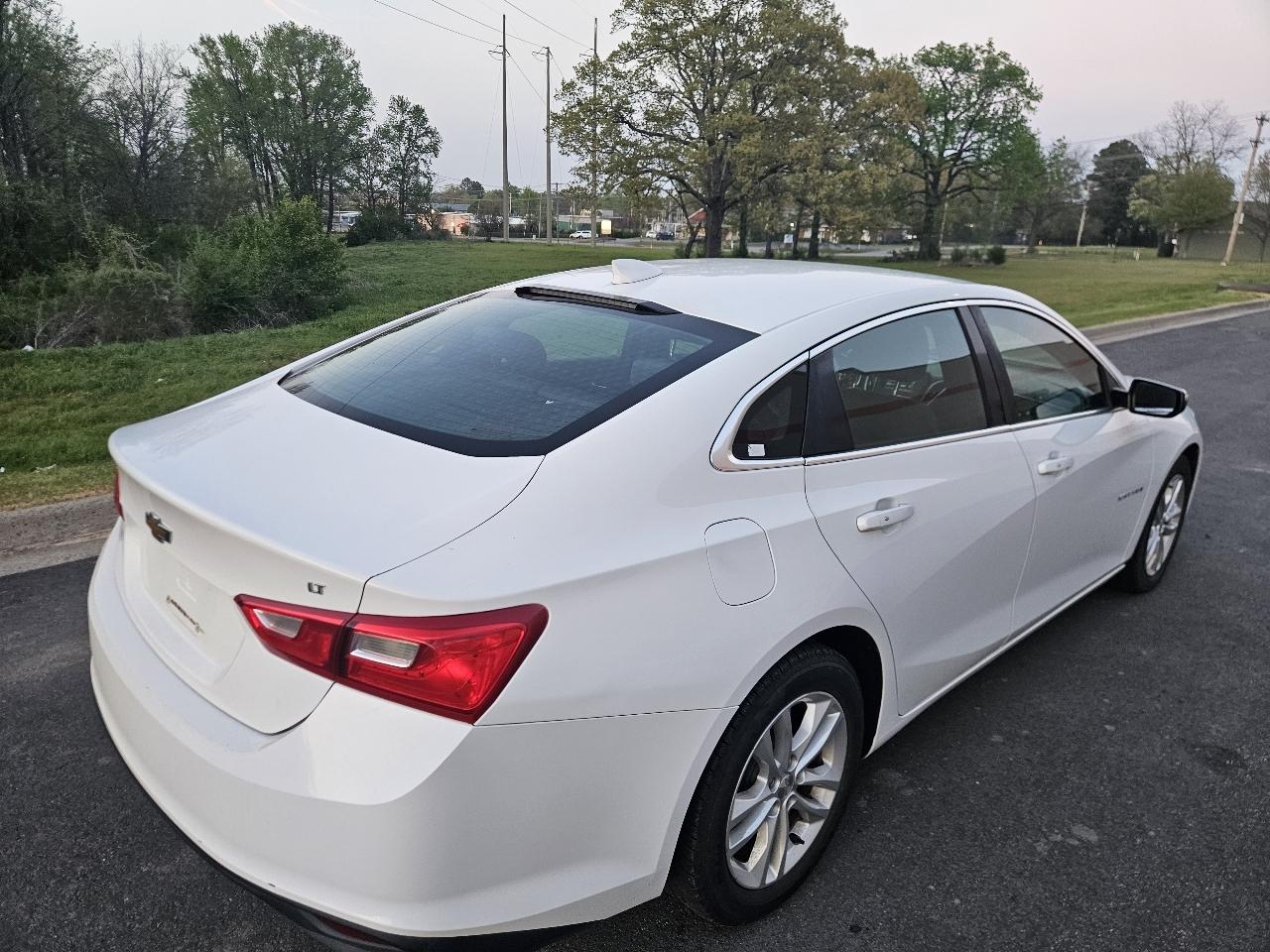 Chevrolet Malibu 4dr Sdn LT w/1LT 2016