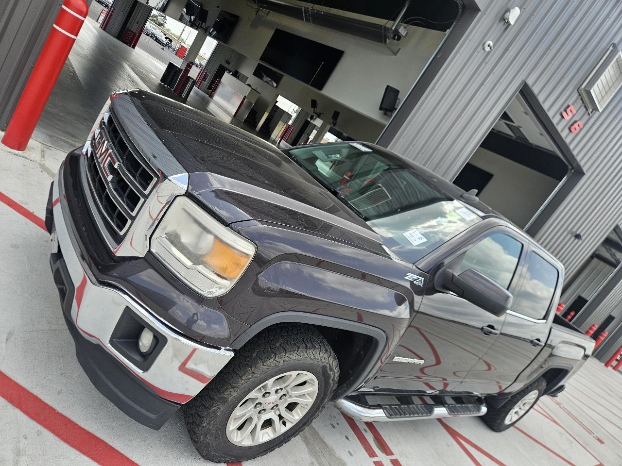 GMC Sierra 1500 4WD Crew Cab 143.5" SLE 2015