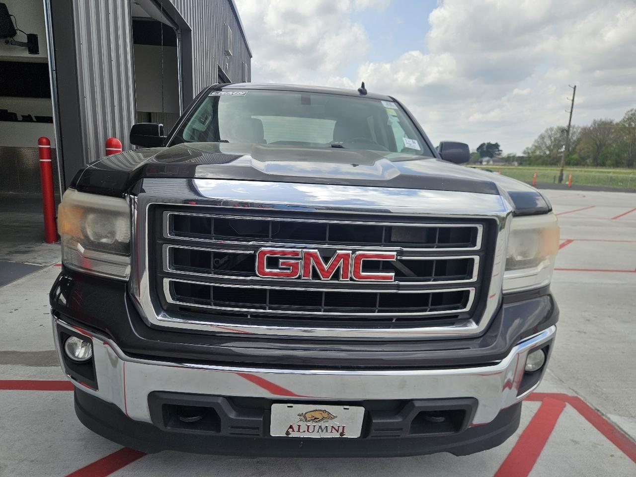 GMC Sierra 1500 4WD Crew Cab 143.5" SLE 2015