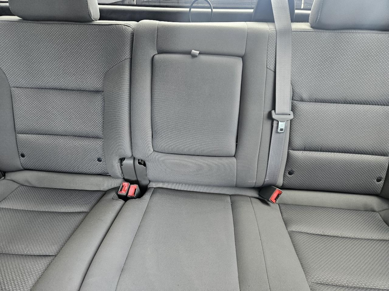 GMC Sierra 1500 4WD Crew Cab 143.5" SLE 2015