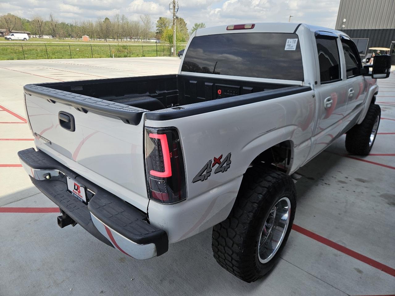 Chevrolet Silverado 1500 Crew Cab 143.5" WB 4WD LT1 2006