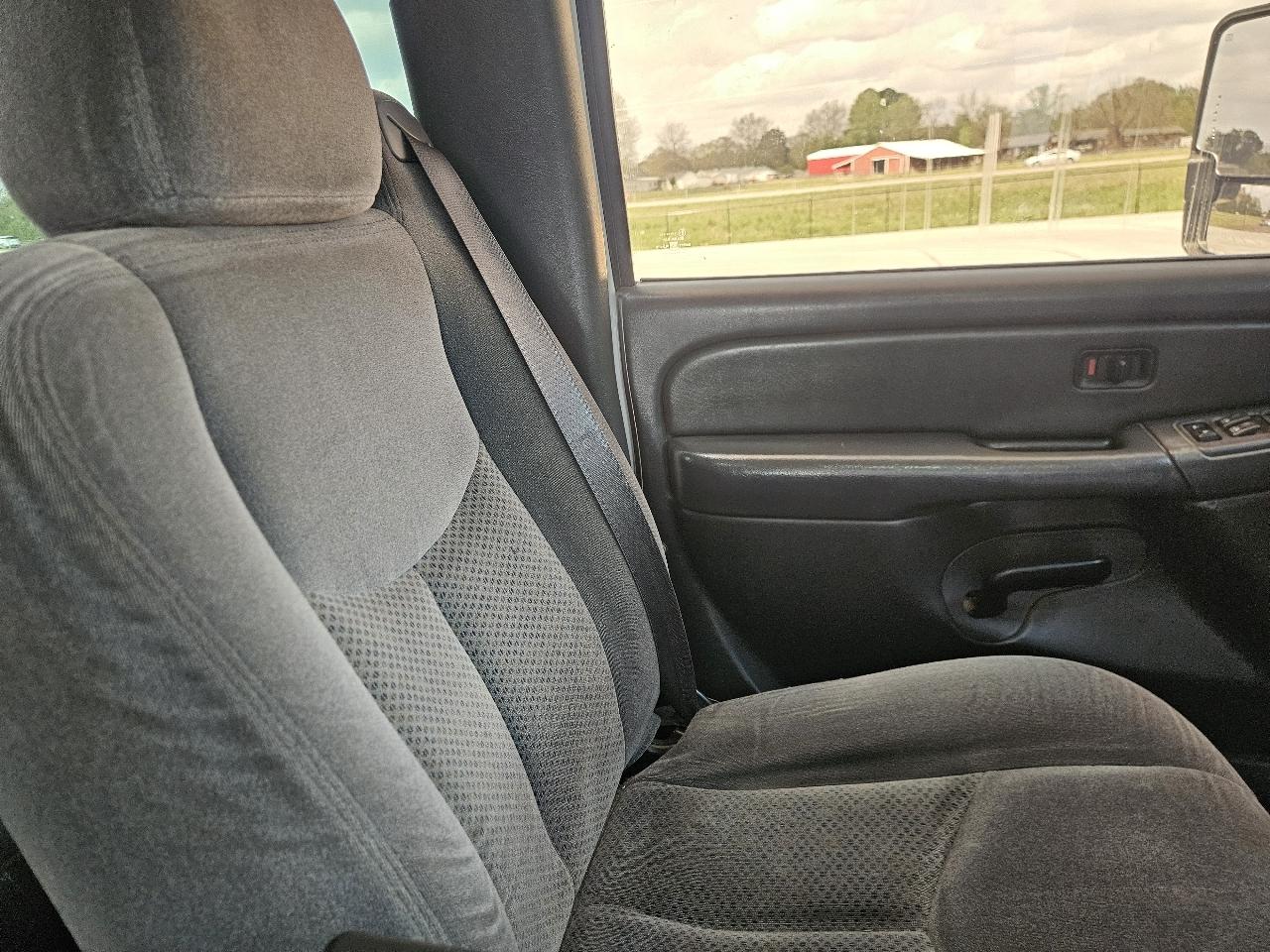 Chevrolet Silverado 1500 Crew Cab 143.5" WB 4WD LT1 2006