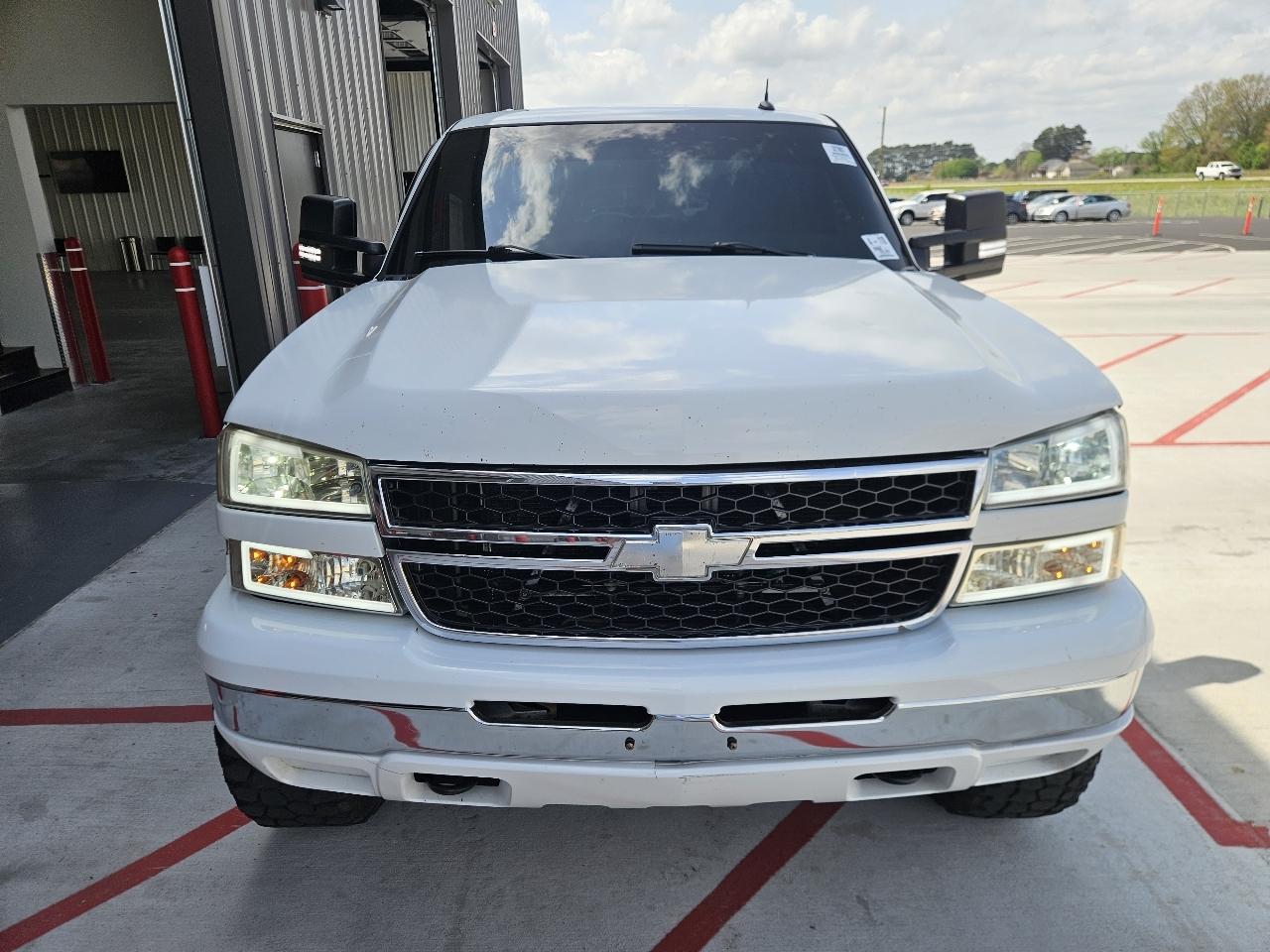 Chevrolet Silverado 1500 Crew Cab 143.5" WB 4WD LT1 2006