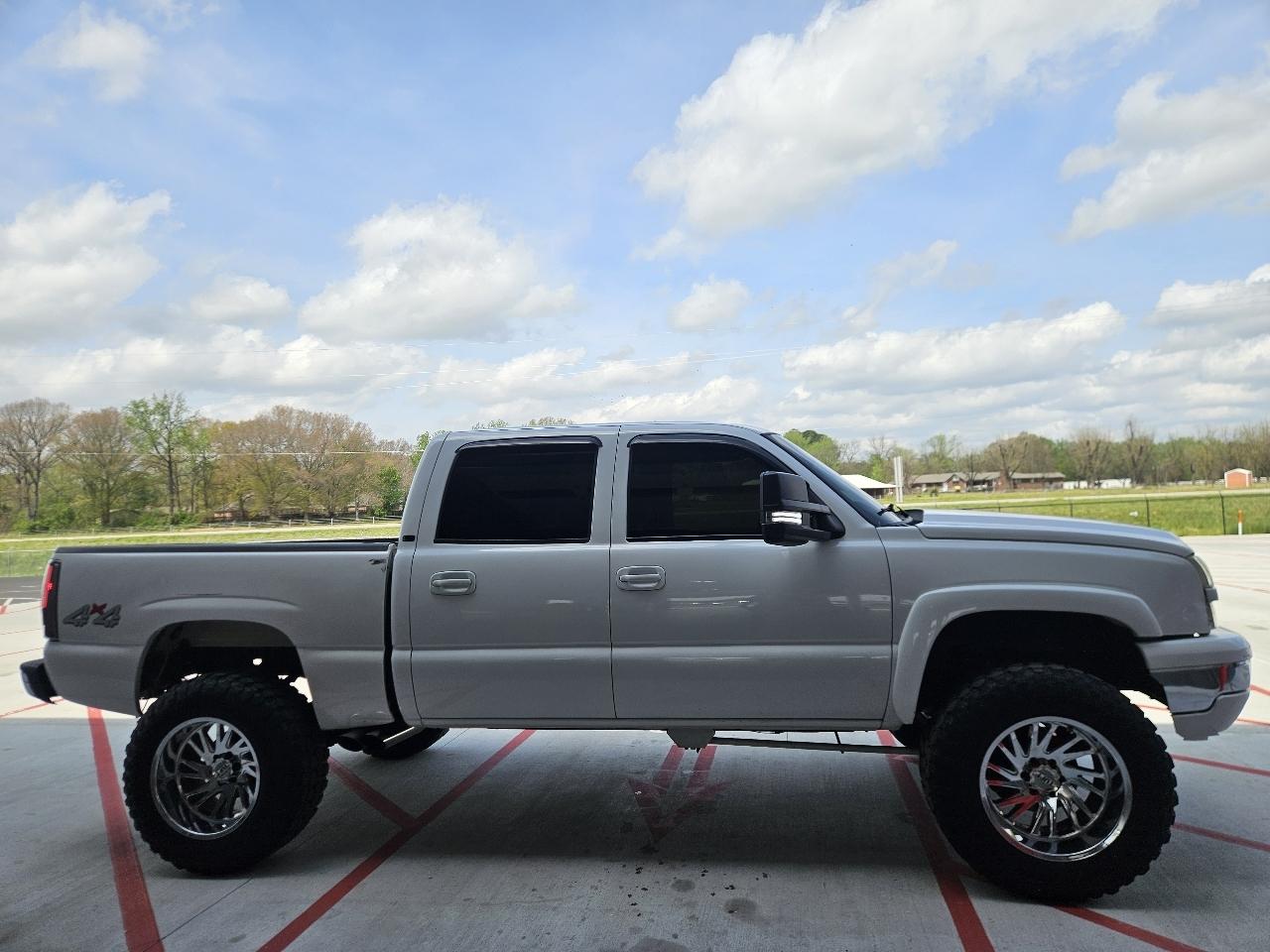 Chevrolet Silverado 1500 Crew Cab 143.5" WB 4WD LT1 2006