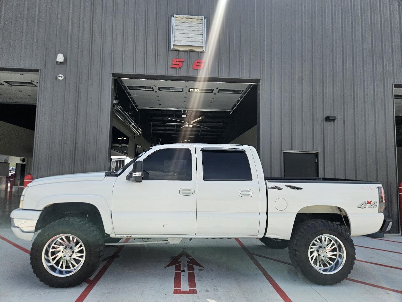 Chevrolet Silverado 1500 Crew Cab 143.5" WB 4WD LT1 2006