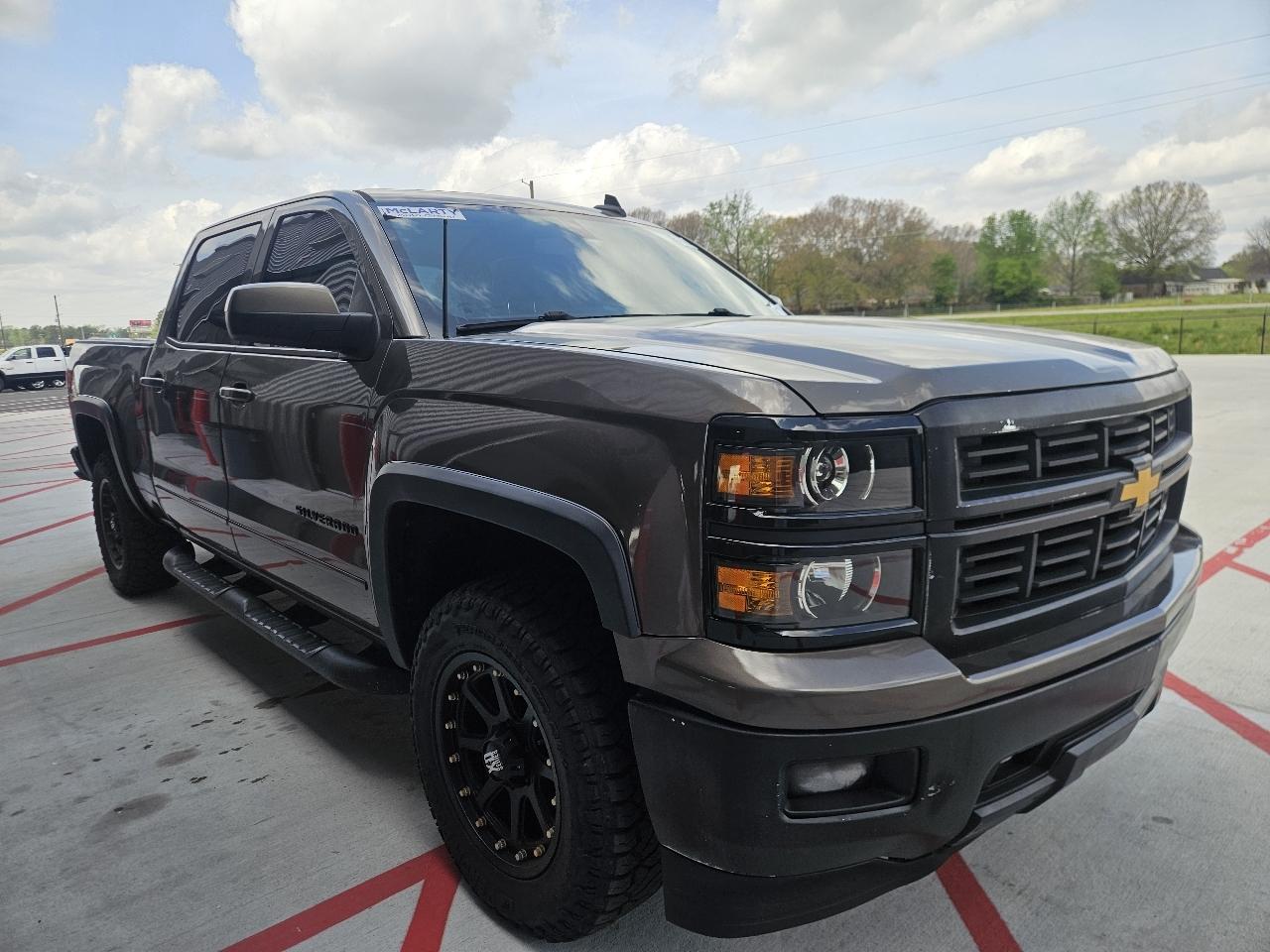 2015 Chevrolet Silverado 1500 4WD Crew Cab 143.5" LT w/2LT