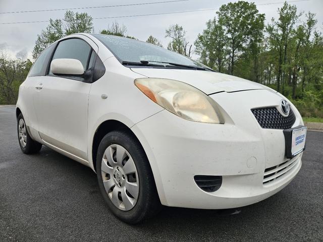 White 2008 Toyota Yaris Automatic