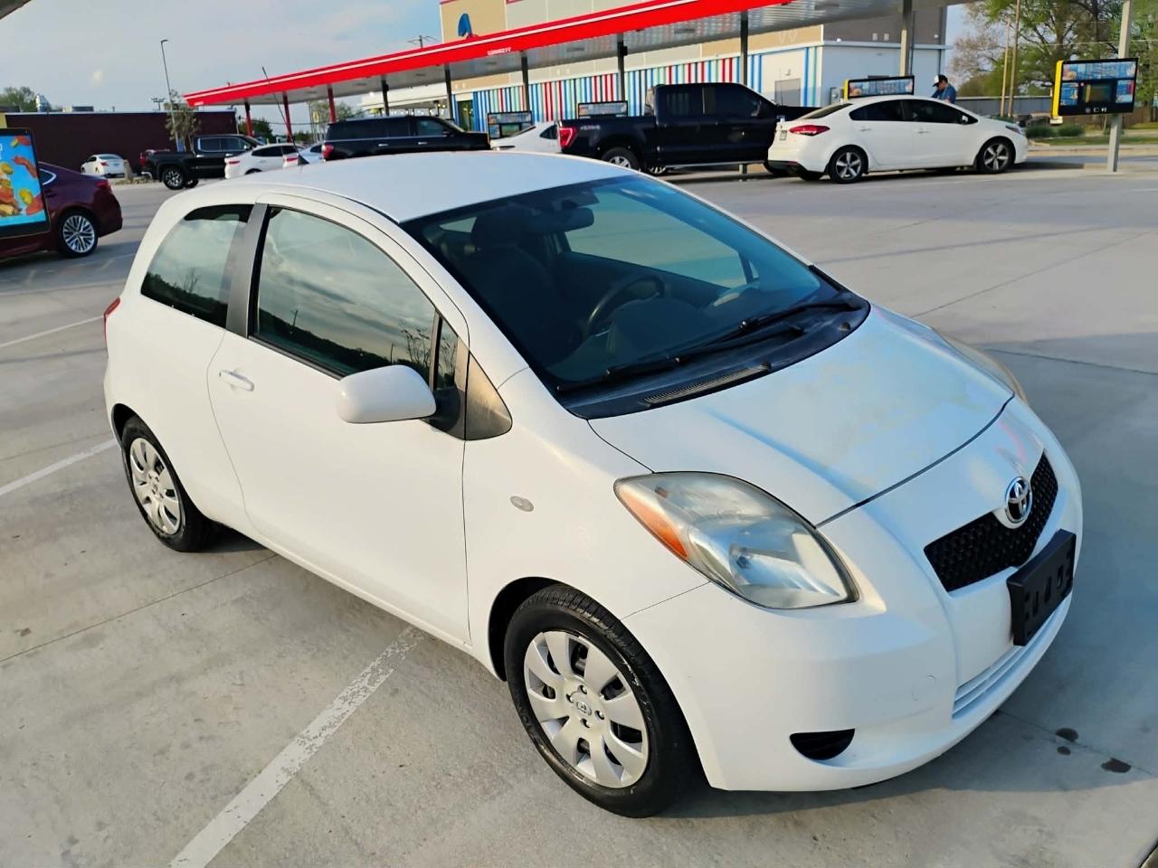 Toyota Yaris 3dr HB Man (Natl) 2008