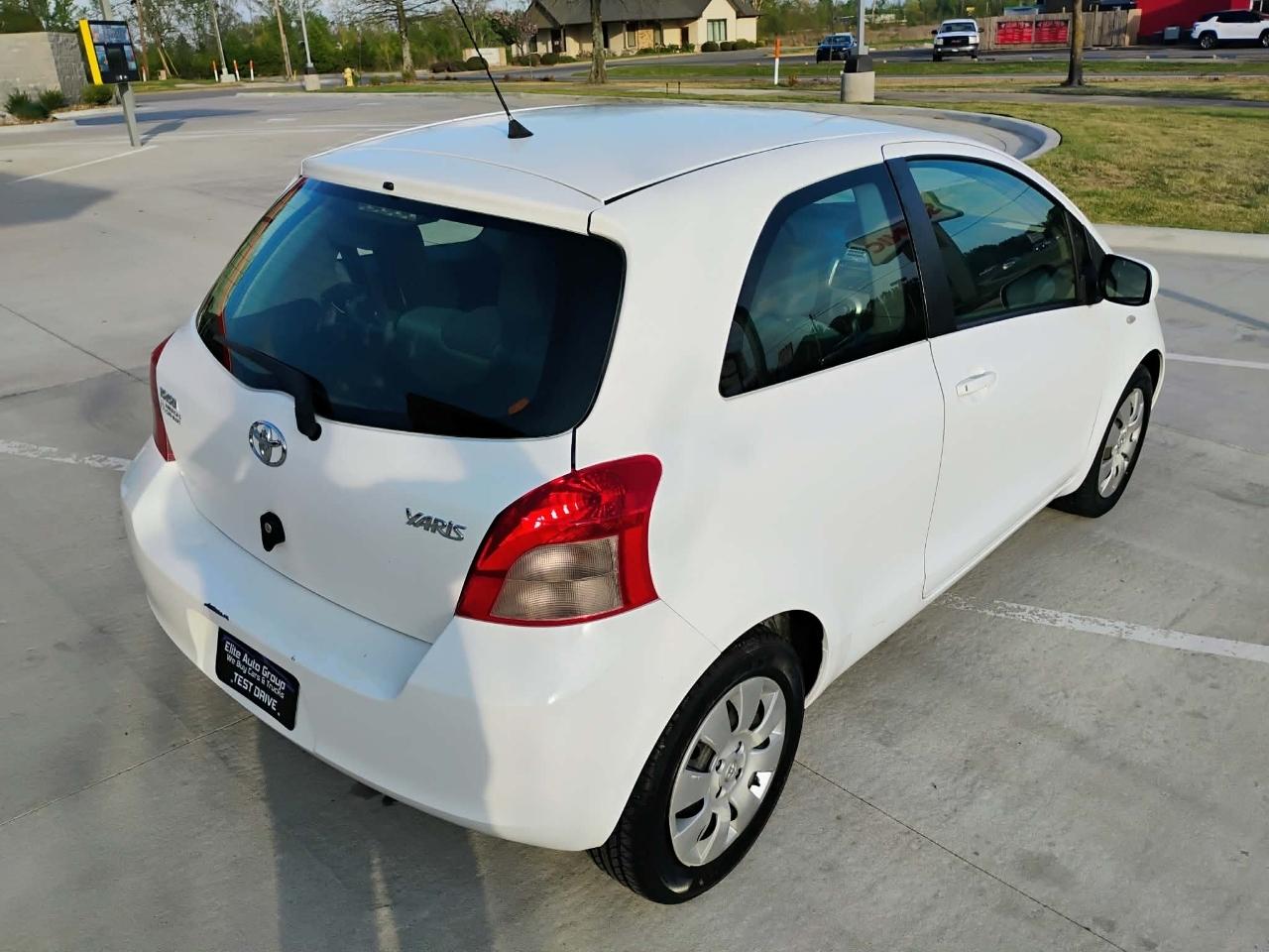 Toyota Yaris 3dr HB Man (Natl) 2008