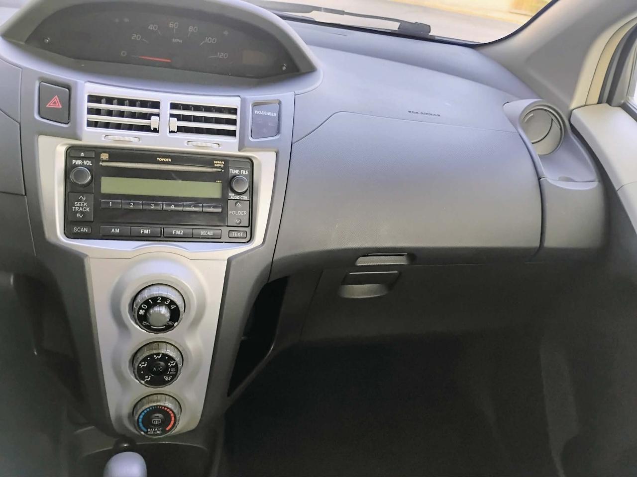 Toyota Yaris 3dr HB Man (Natl) 2008