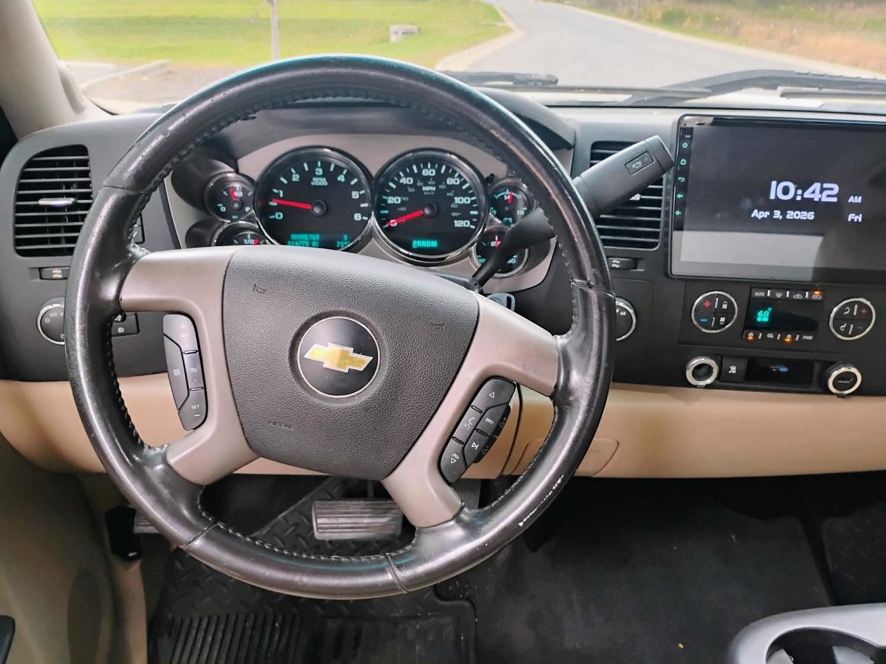 Chevrolet Silverado 1500 4WD Ext Cab 143.5" LT 2011