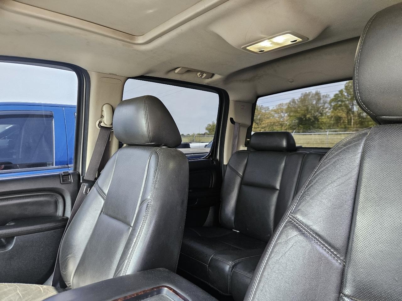 GMC Sierra 2500HD 4WD Crew Cab 153.7" Denali 2013