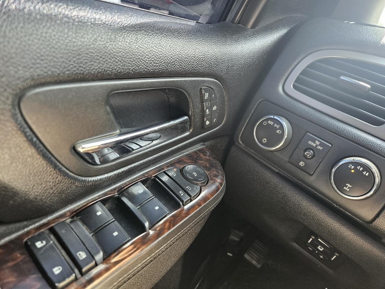 GMC Sierra 2500HD 4WD Crew Cab 153.7" Denali 2013