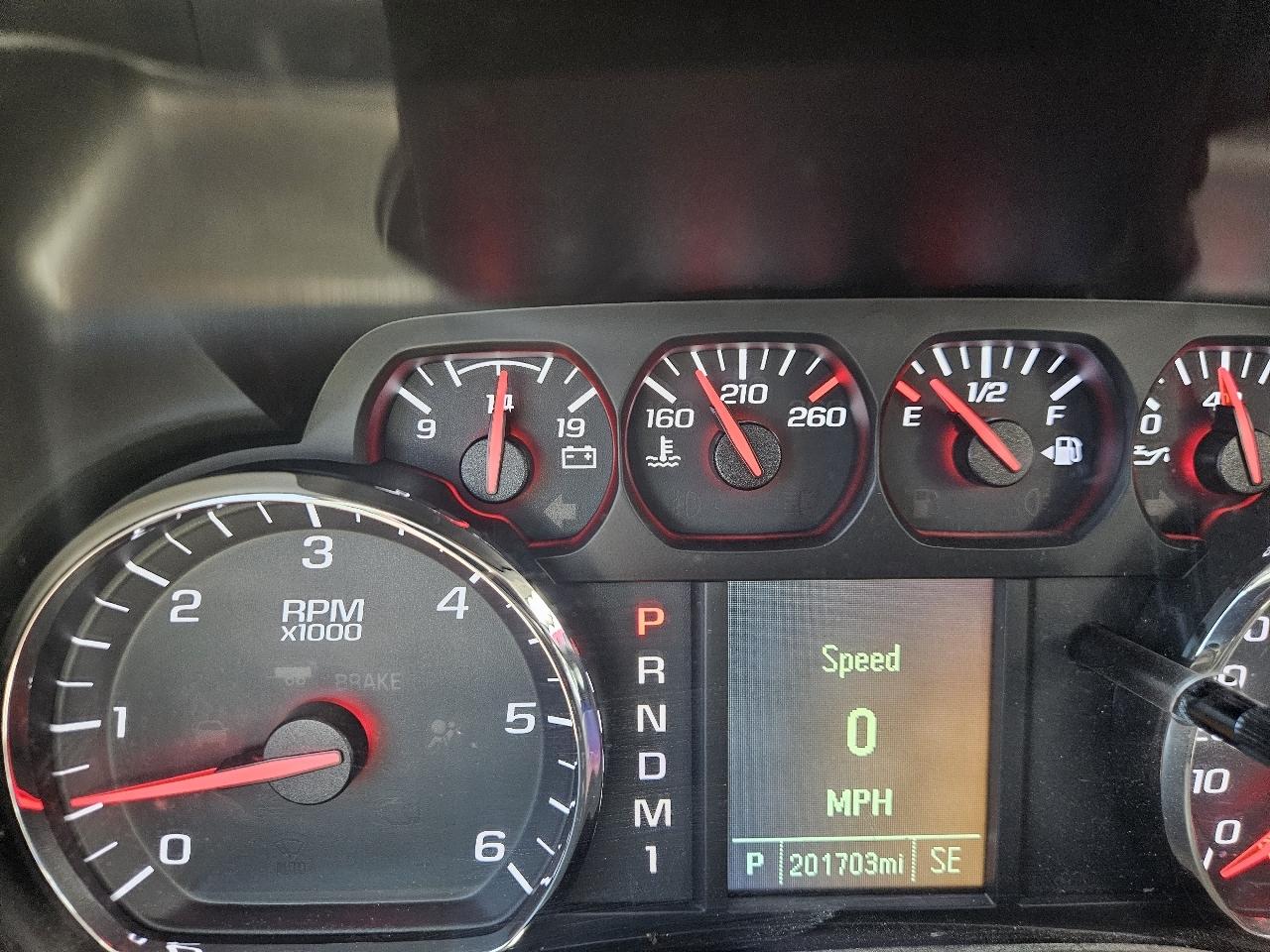 Chevrolet Silverado 2500HD Built After Aug 14 4WD Crew Cab 153.7" Work Truck 2015