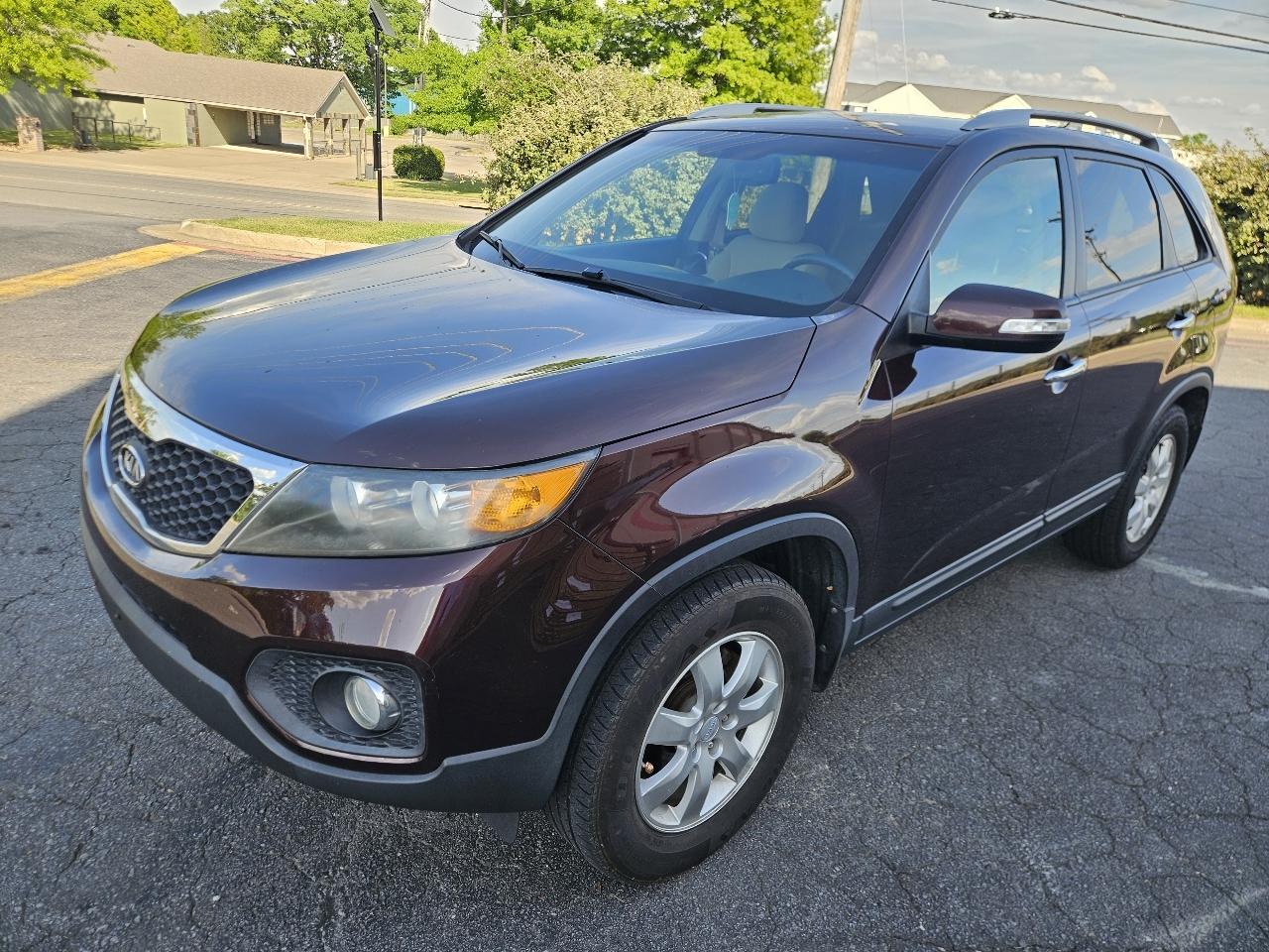 Kia Sorento 2WD 4dr I4 LX 2011
