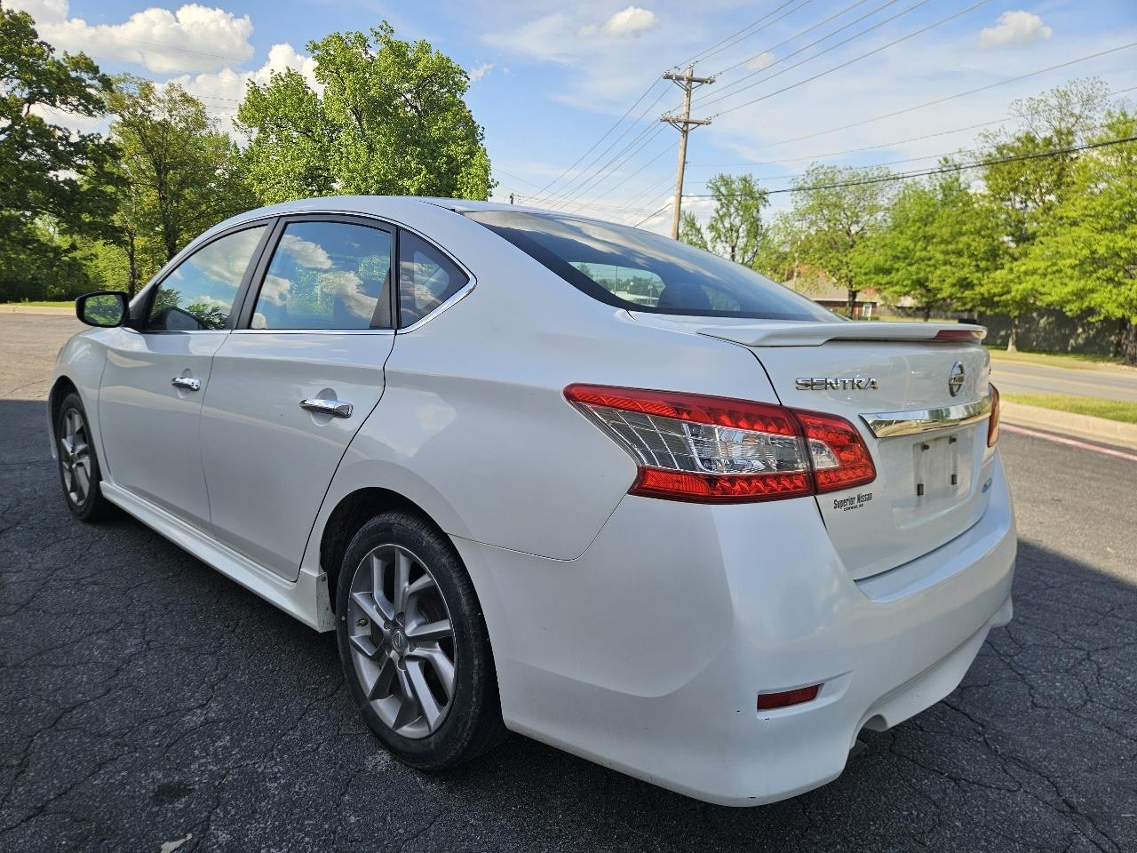 Nissan Sentra 4dr Sdn I4 CVT SR 2013