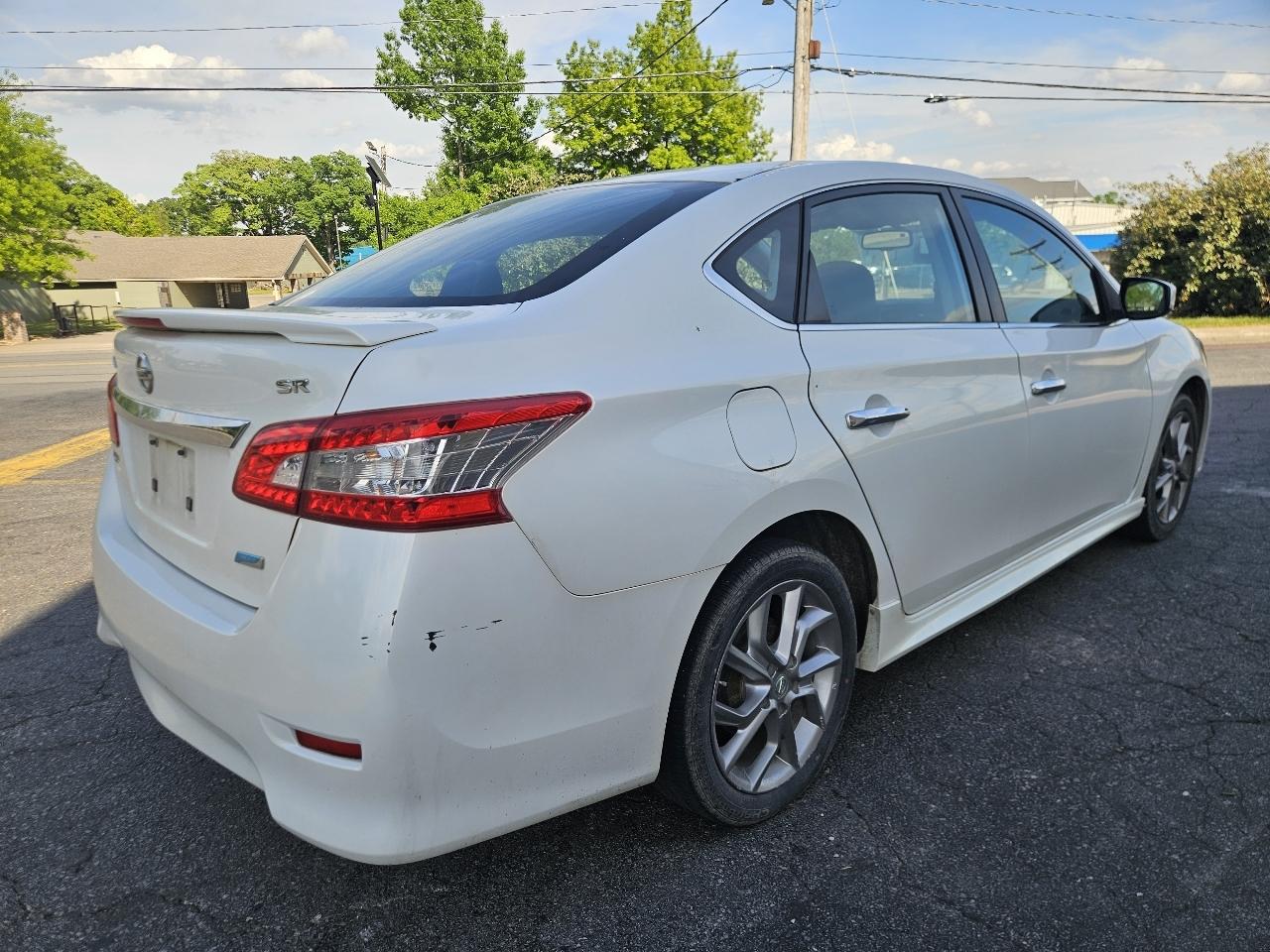 Nissan Sentra 4dr Sdn I4 CVT SR 2013