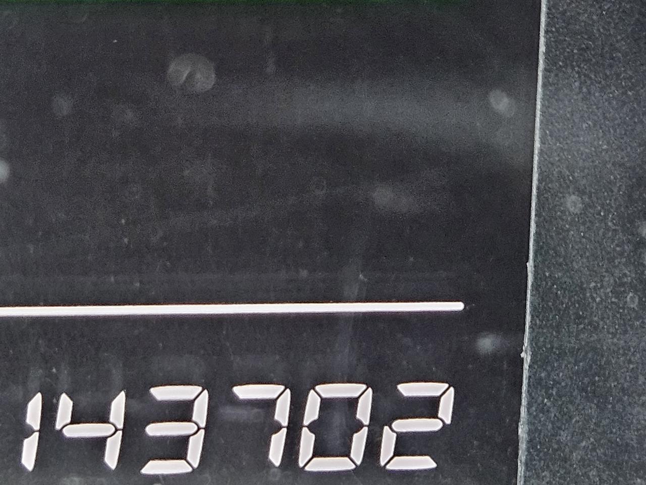 Nissan Sentra 4dr Sdn I4 CVT SR 2013