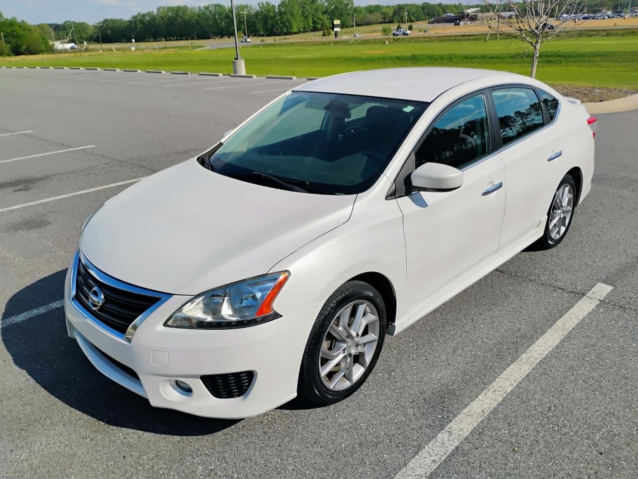 Nissan Sentra 4dr Sdn I4 CVT SR 2013
