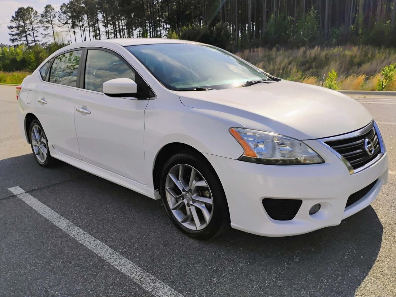 Nissan Sentra 4dr Sdn I4 CVT SR 2013