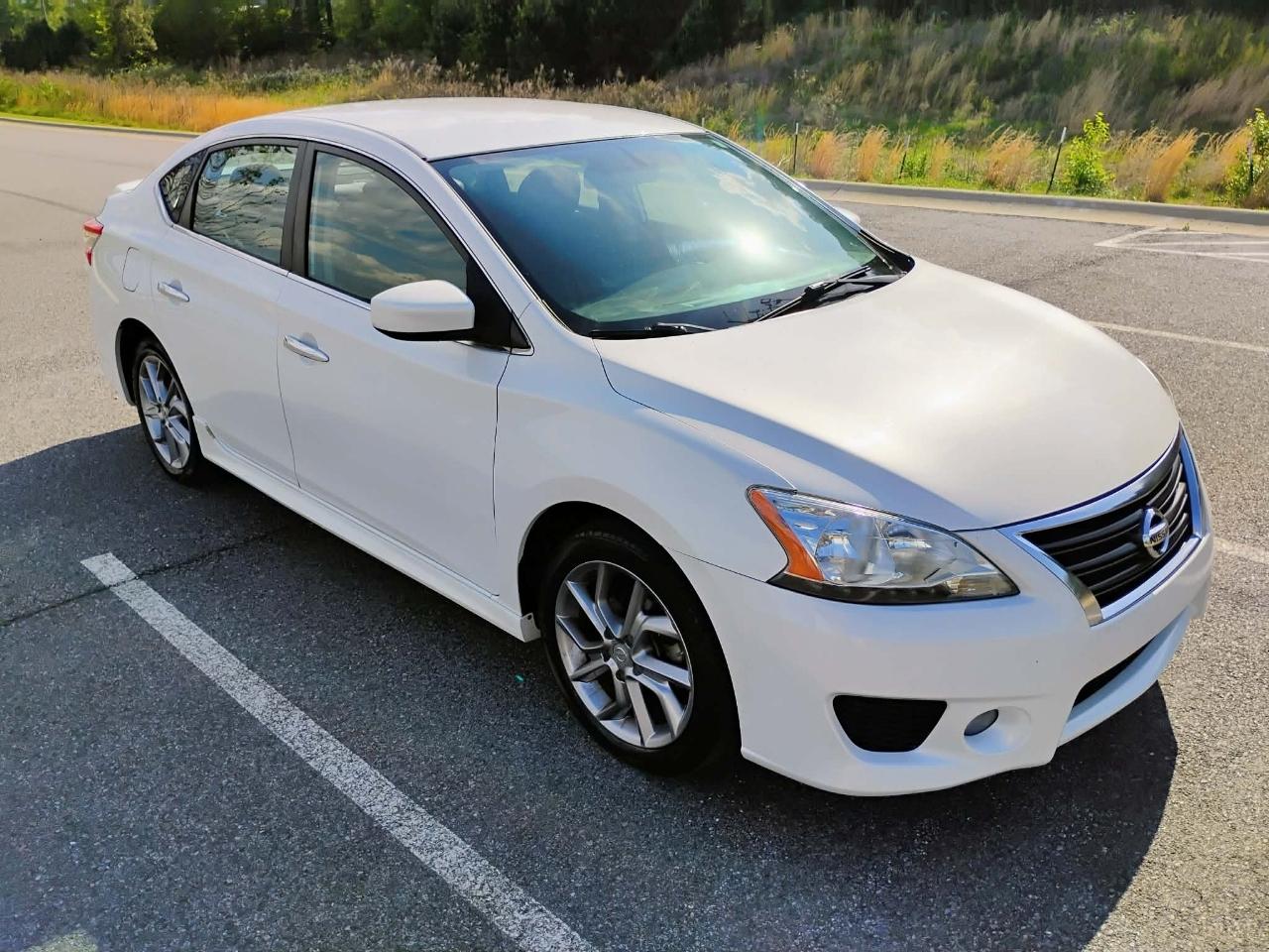 Nissan Sentra 4dr Sdn I4 CVT SR 2013