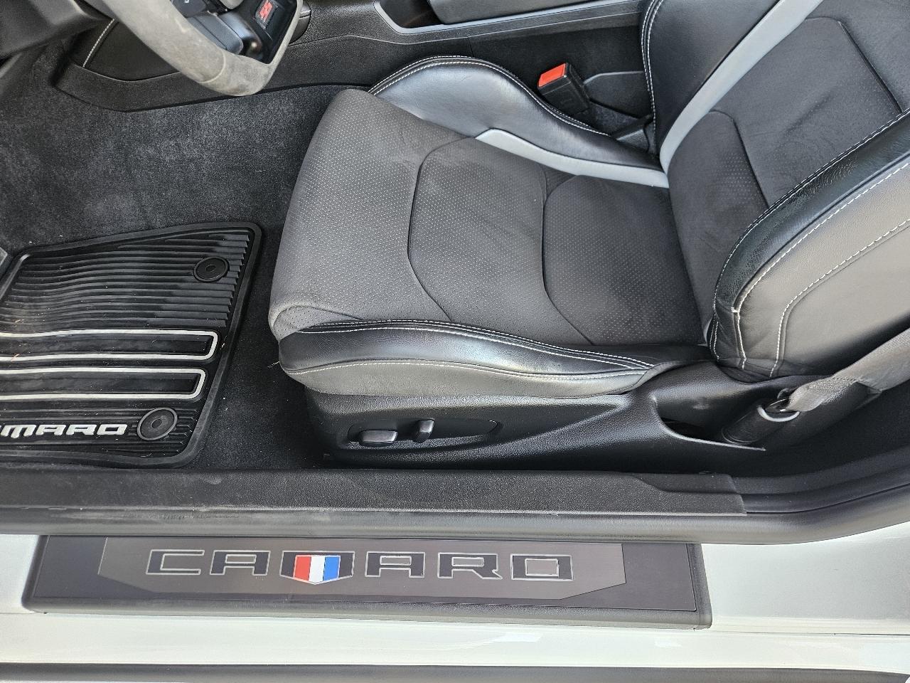 Chevrolet Camaro 2dr Cpe 2SS 2020