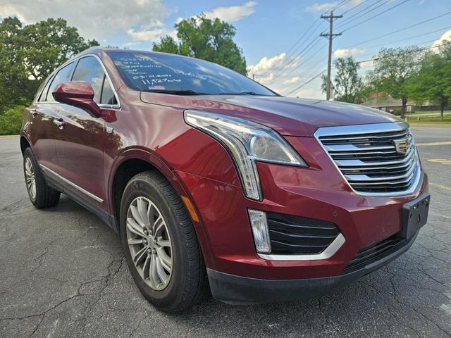 Red (Burgundy) 2017 Cadillac XT5 Luxury FWD SUV / Crossover Front-Wheel Drive Automatic