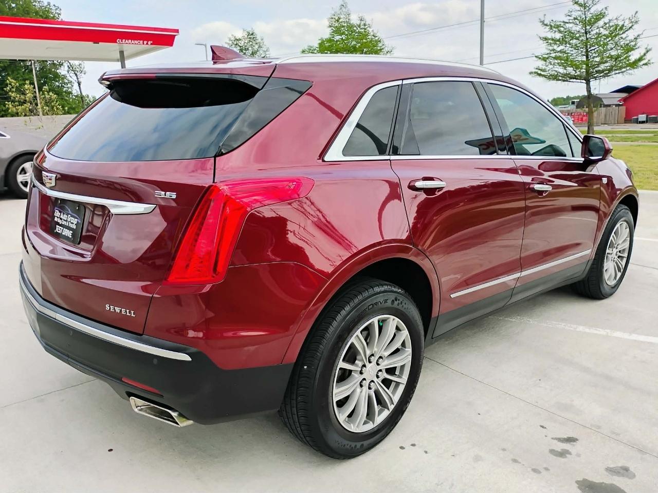 Cadillac XT5 FWD 4dr Luxury 2017