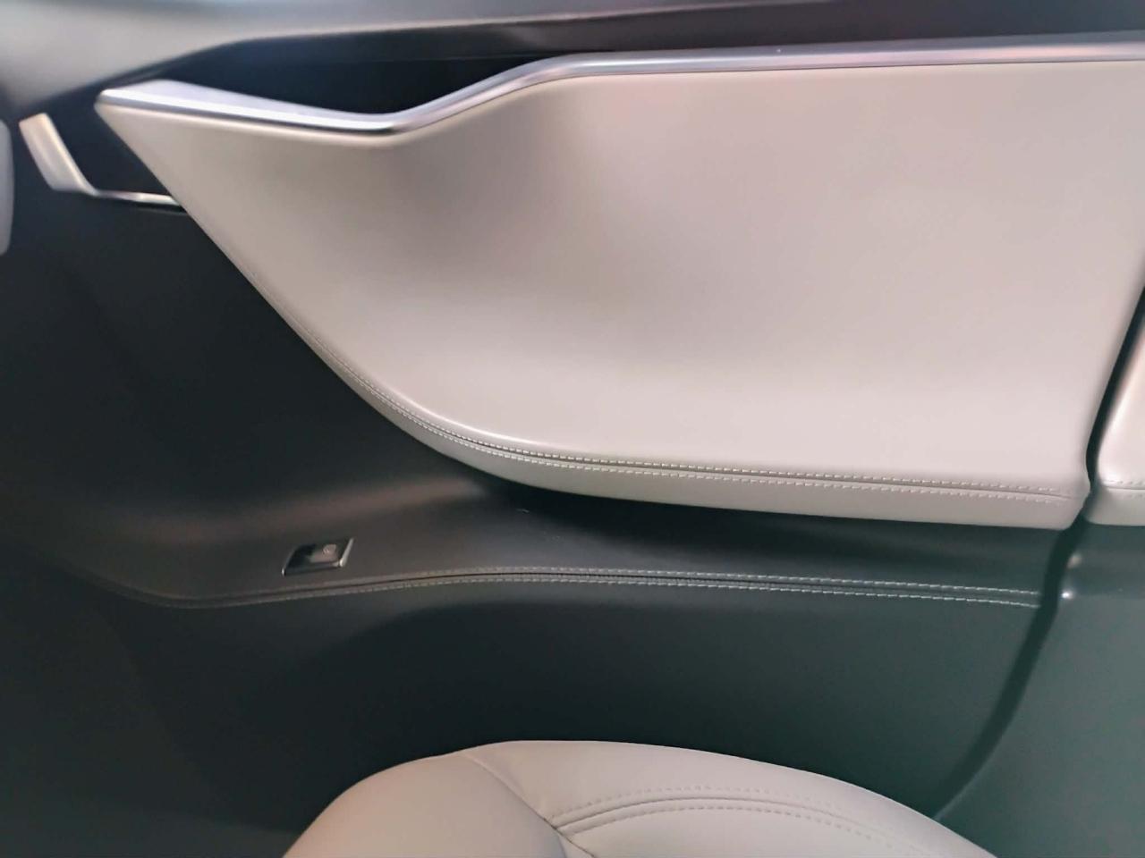 Tesla Model S 4dr Sdn AWD 70D 2016