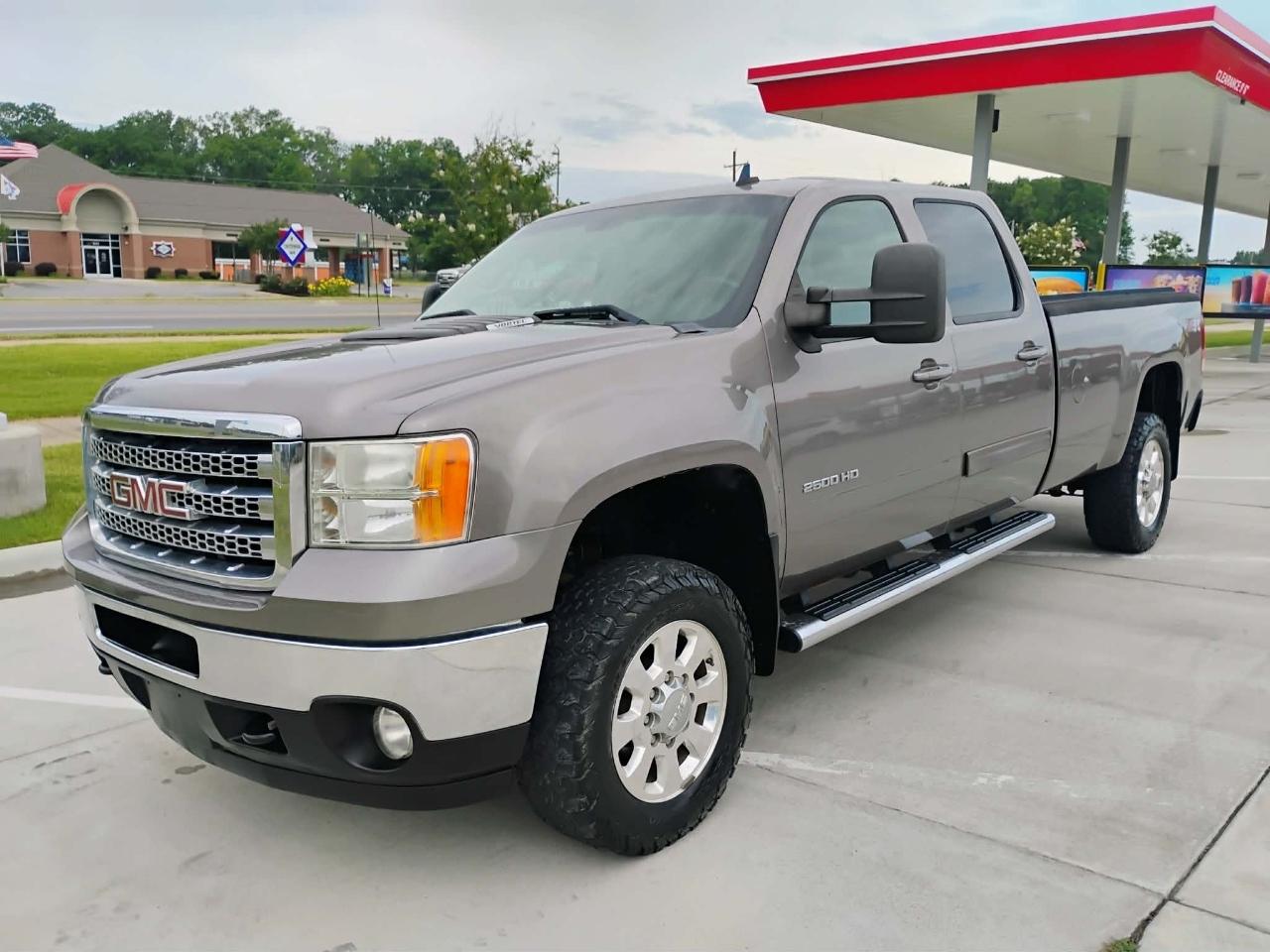 GMC Sierra 2500HD 4WD Crew Cab 167.7" SLT 2012