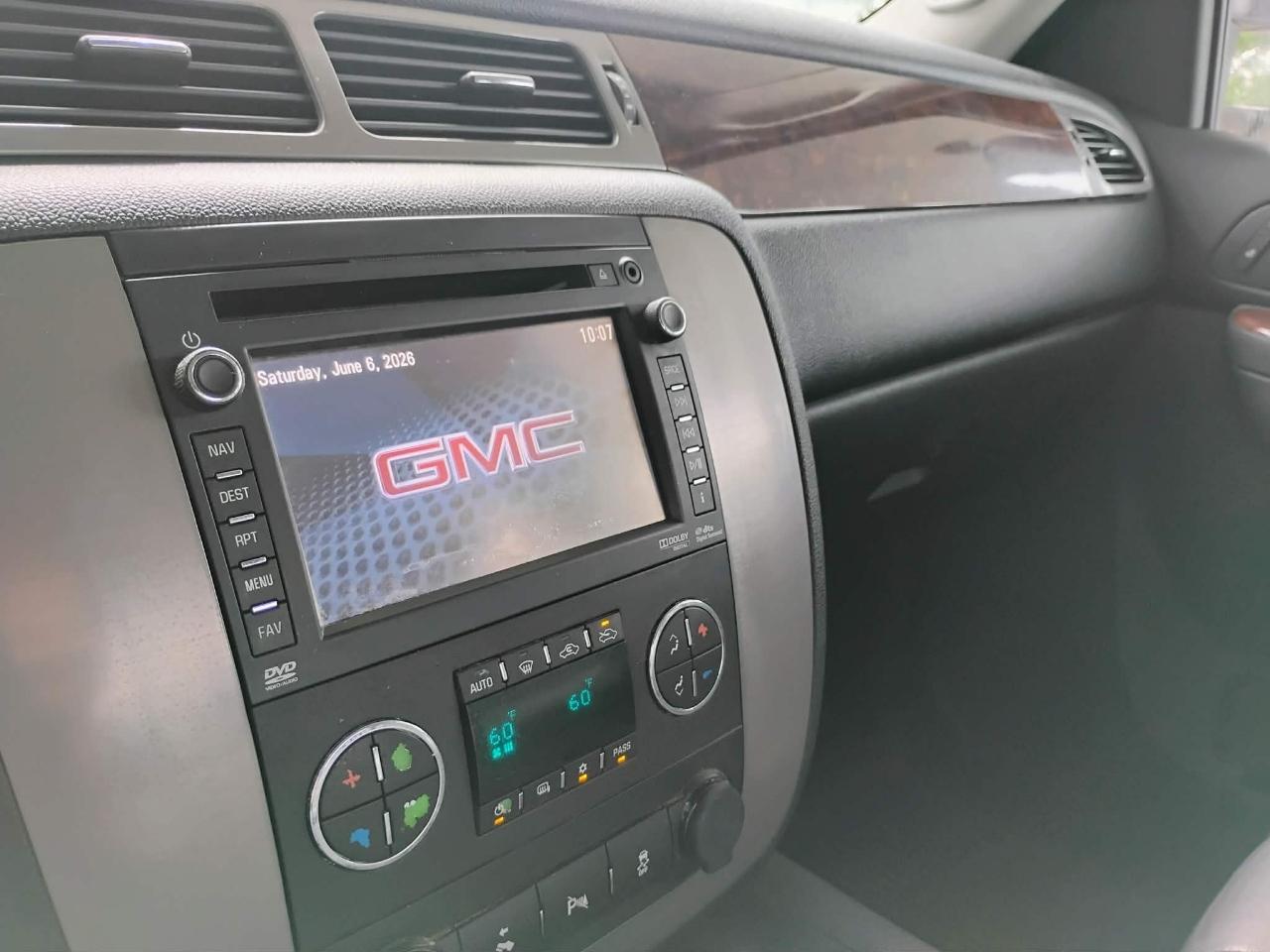 GMC Sierra 2500HD 4WD Crew Cab 167.7" SLT 2012