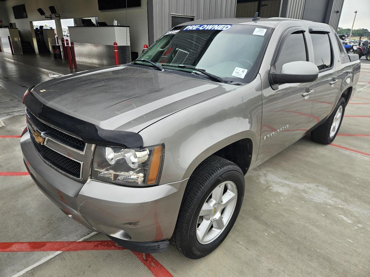 Chevrolet Avalanche 4WD Crew Cab 130" LT w/2LT 2008