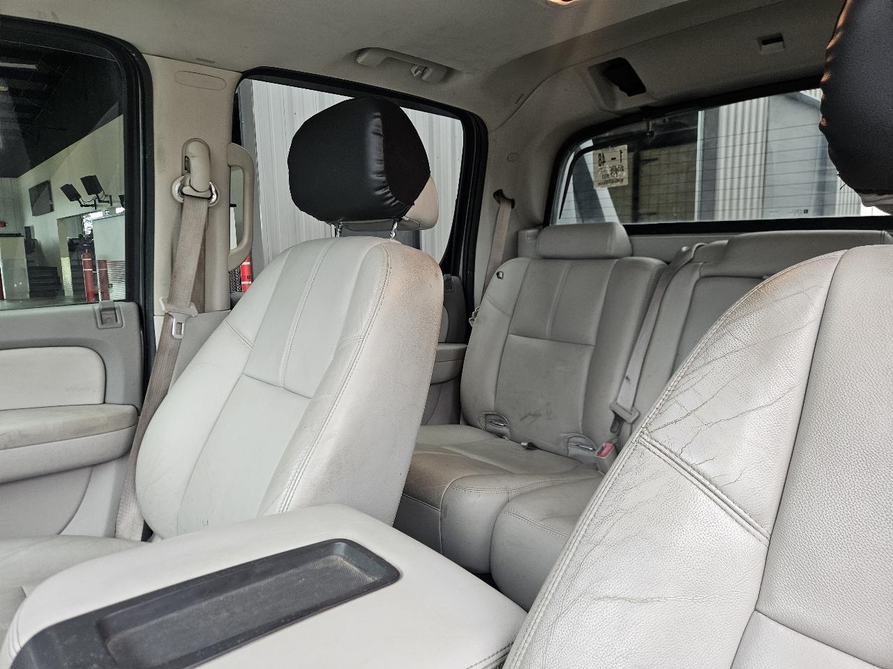 Chevrolet Avalanche 4WD Crew Cab 130" LT w/2LT 2008