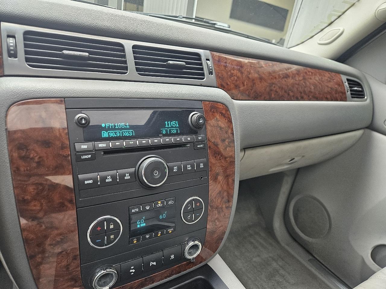 Chevrolet Avalanche 4WD Crew Cab 130" LT w/2LT 2008