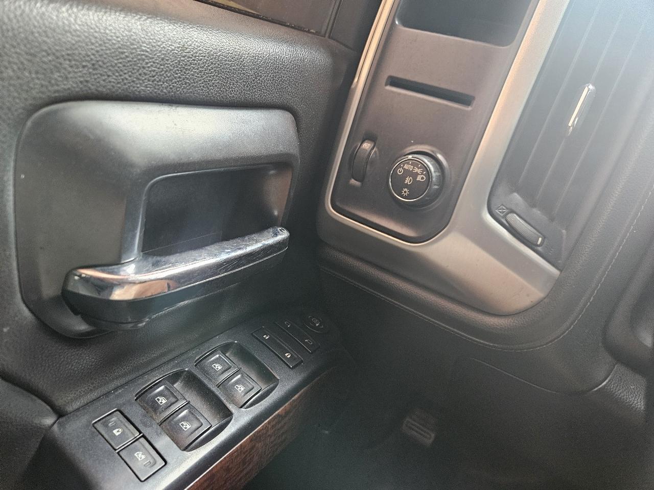 GMC Sierra 1500 2WD Double Cab 143.5" SLE 2016