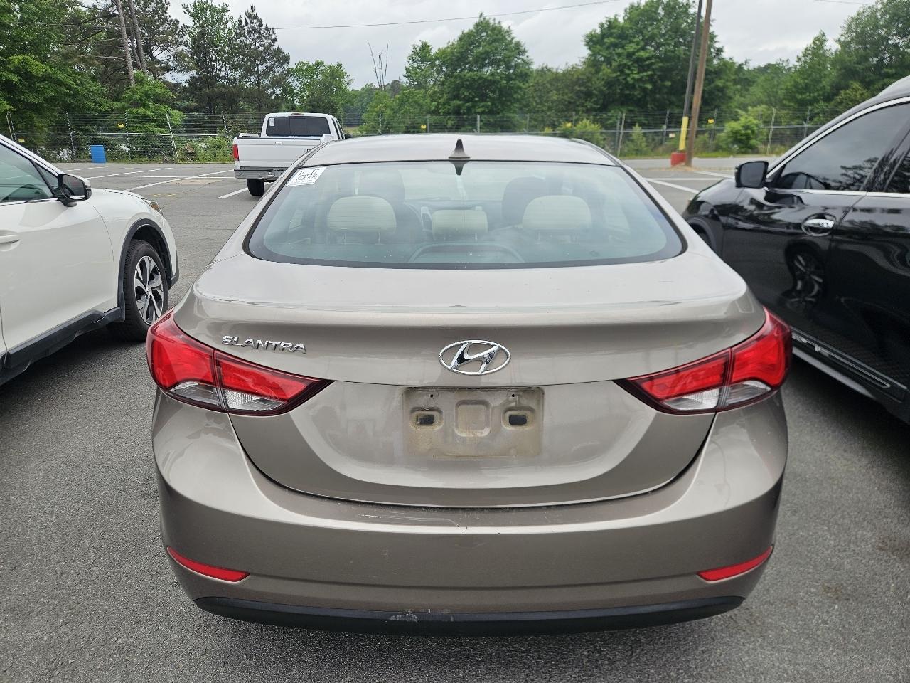Hyundai Elantra 4dr Sdn Auto SE (Alabama Plant) 2014