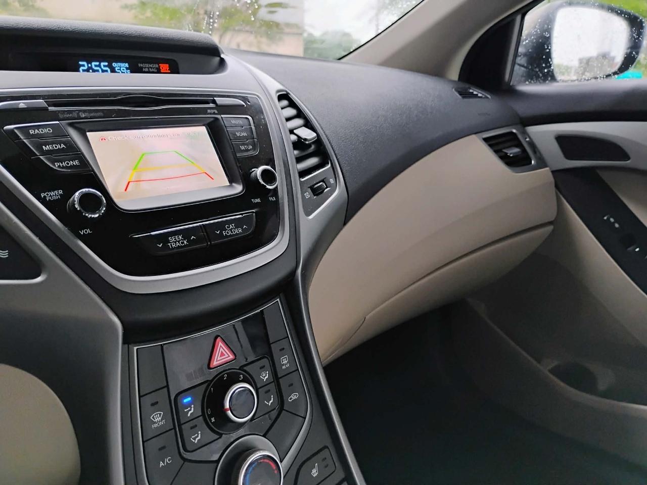 Hyundai Elantra 4dr Sdn Auto SE (Alabama Plant) 2014