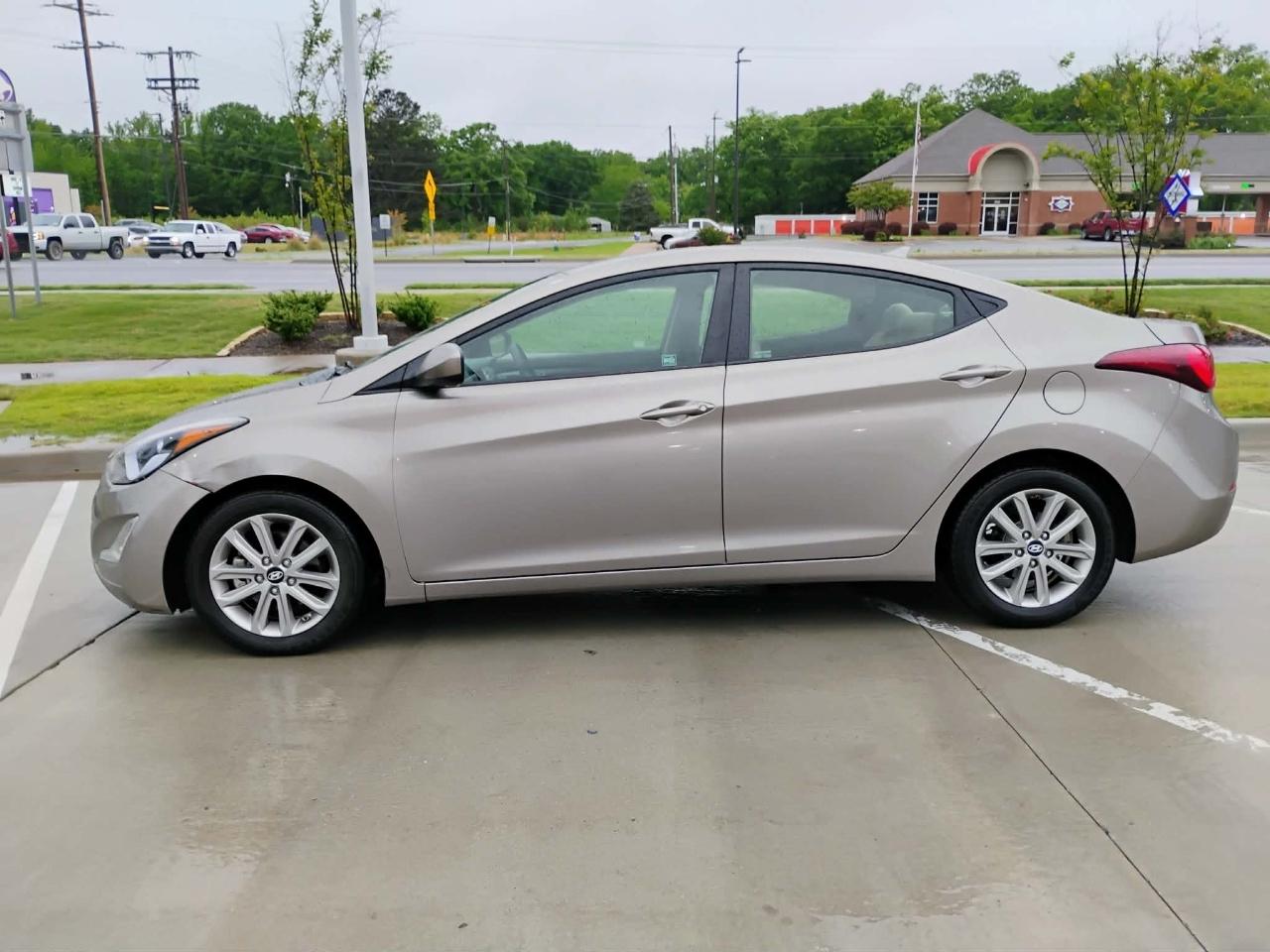 Hyundai Elantra 4dr Sdn Auto SE (Alabama Plant) 2014